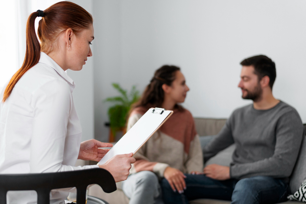 Couple participating in therapy during mental health treatment in Hoffman Estates, IL.