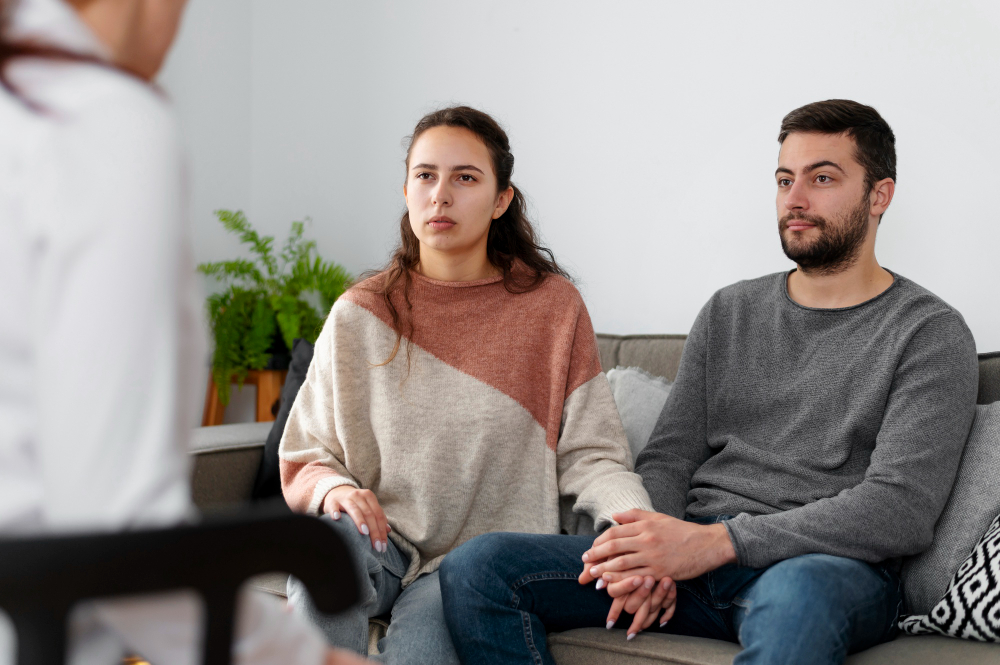 Couple participating in therapy during mental health treatment in Schaumburg, IL.